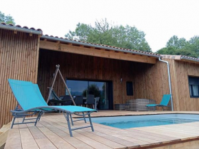 Accords Pyrénées - Vue Pyrénées - Piscine et spa - classé 4 étoiles